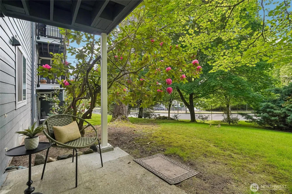 14210 NE 181st Place #M103 Woodinville, WA 98072