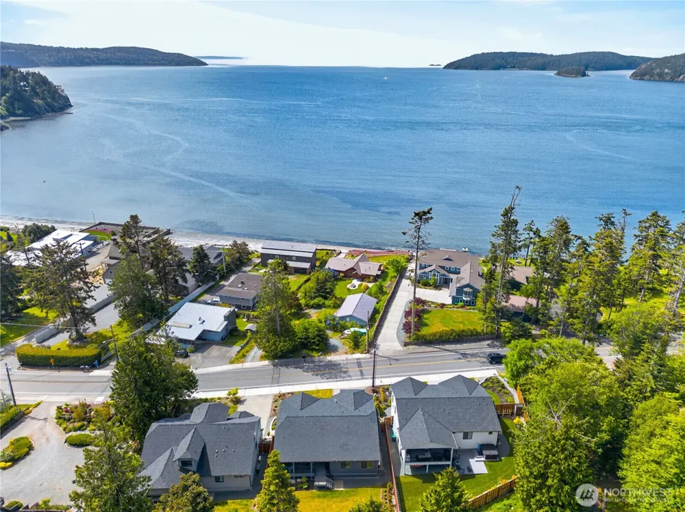 4616 Anaco Beach Road Anacortes, WA 98221