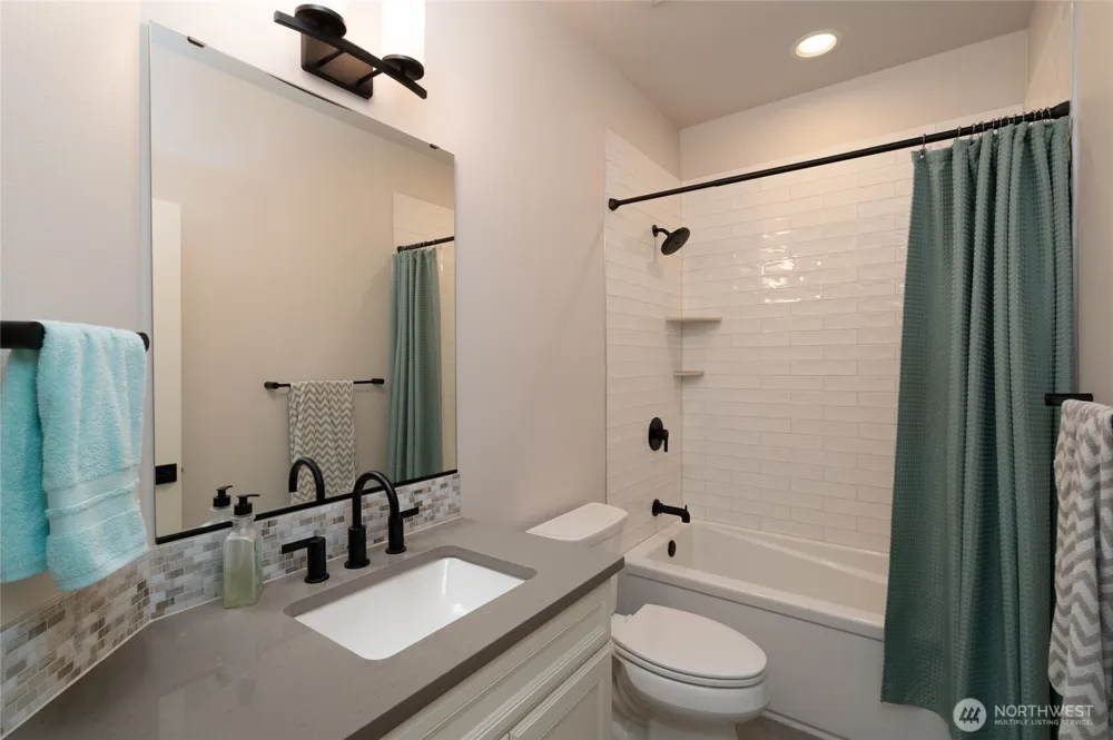 4616 Anaco Beach Road Anacortes, WA 98221