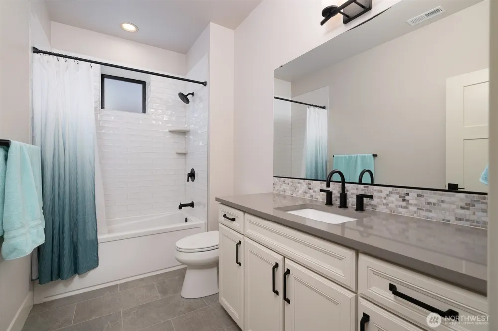 4616 Anaco Beach Road Anacortes, WA 98221