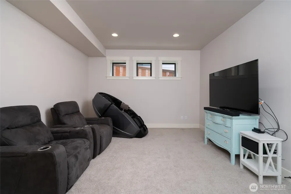 4616 Anaco Beach Road Anacortes, WA 98221