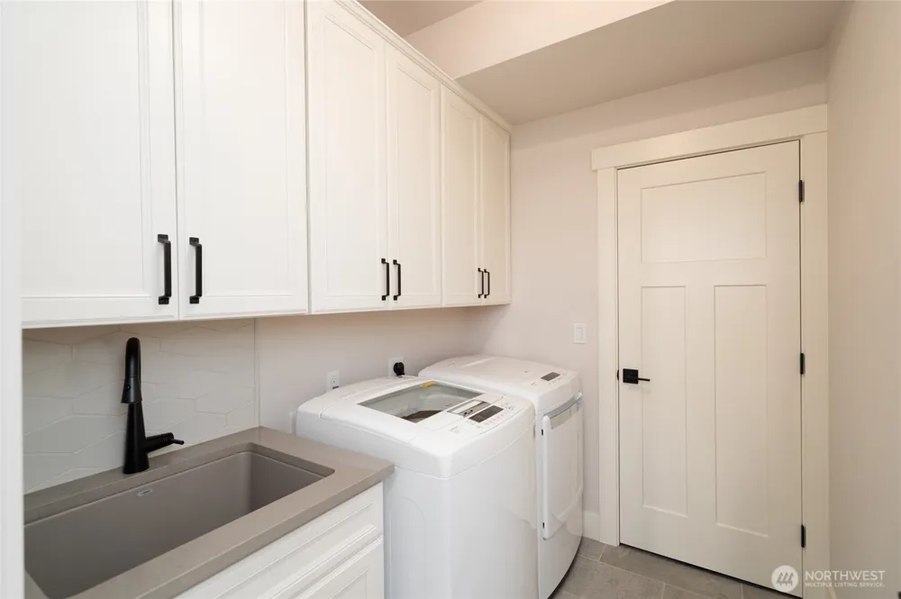 4616 Anaco Beach Road Anacortes, WA 98221