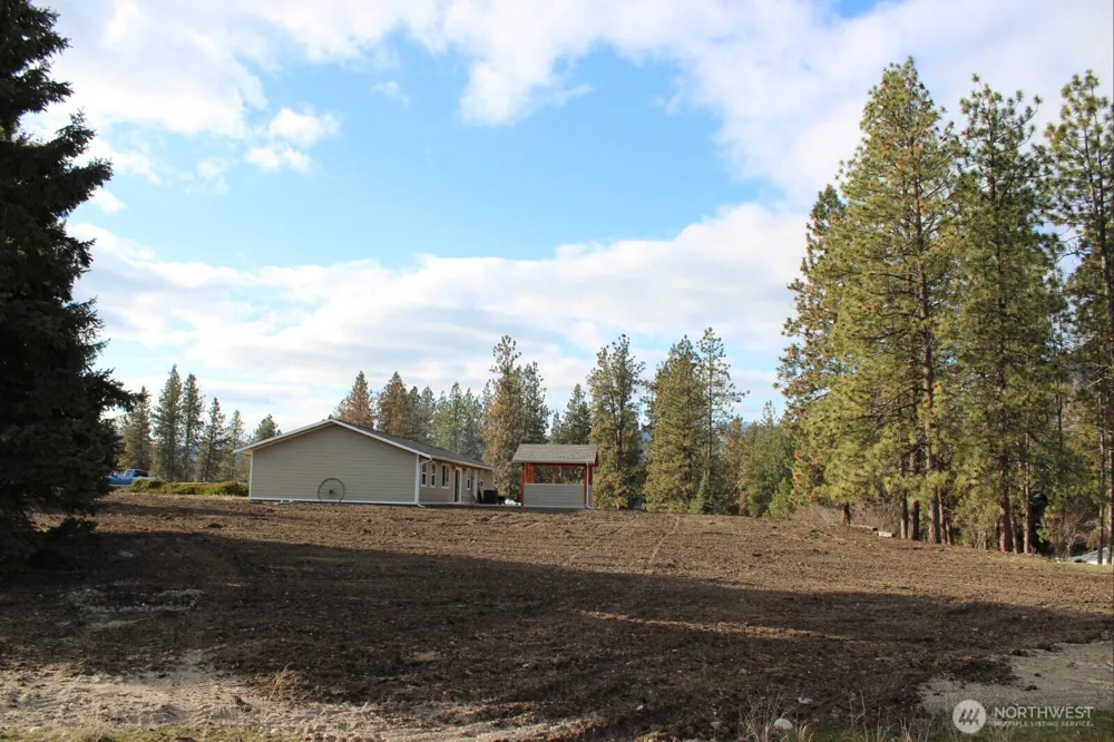 2 Oakes Drive Tonasket, WA 98855