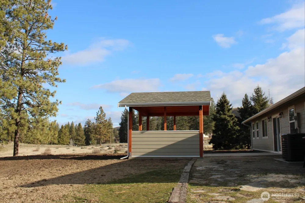 2 Oakes Drive Tonasket, WA 98855