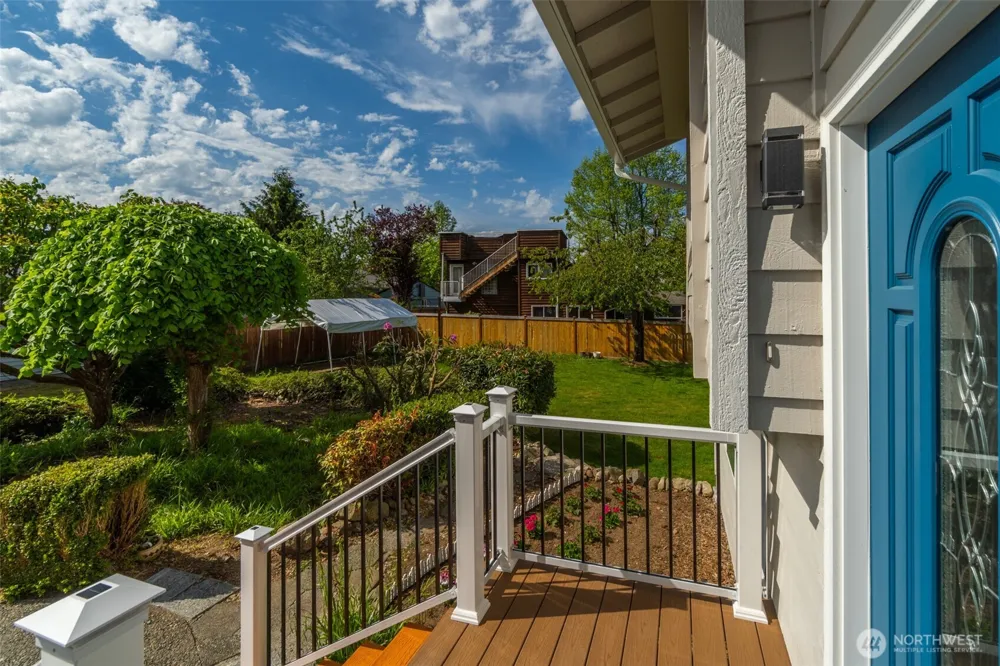 20915 80th Place W Edmonds, WA 98026