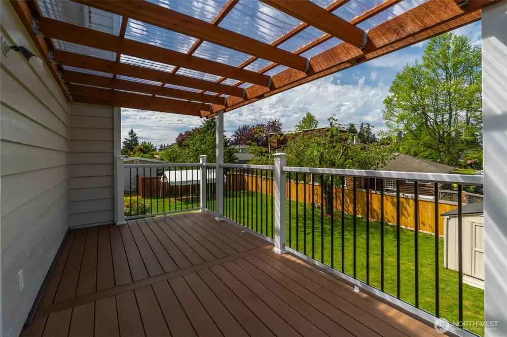 20915 80th Place W Edmonds, WA 98026
