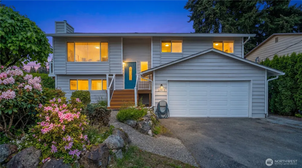 20915 80th Place W Edmonds, WA 98026