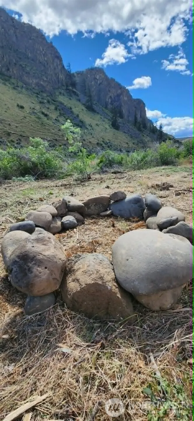 0 XXX Lake Naches Dr Naches, WA 98937