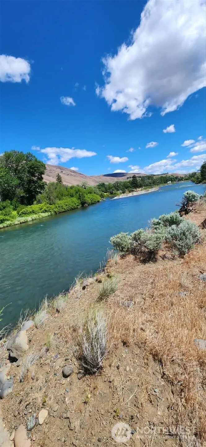 0 XXX Lake Naches Dr Naches, WA 98937