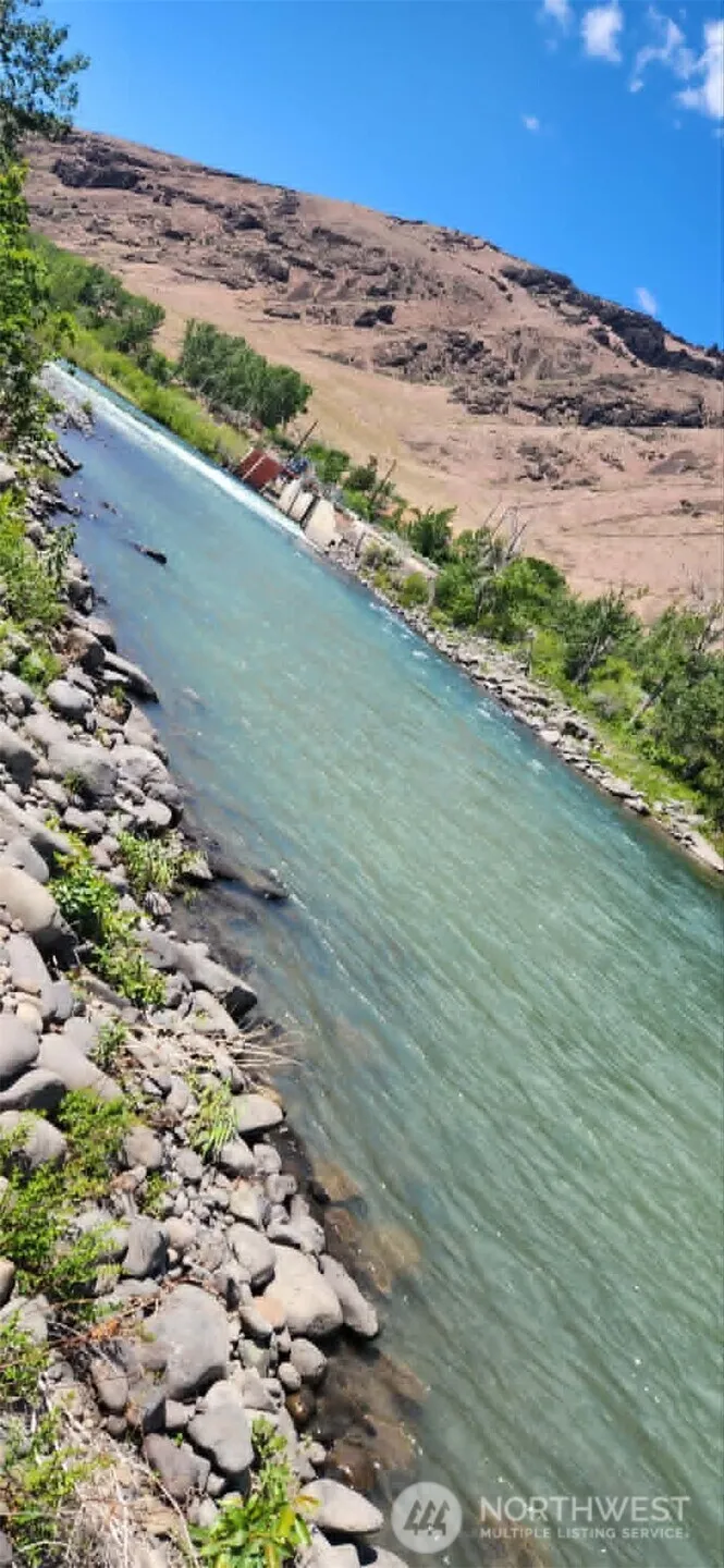 0 XXX Lake Naches Dr Naches, WA 98937
