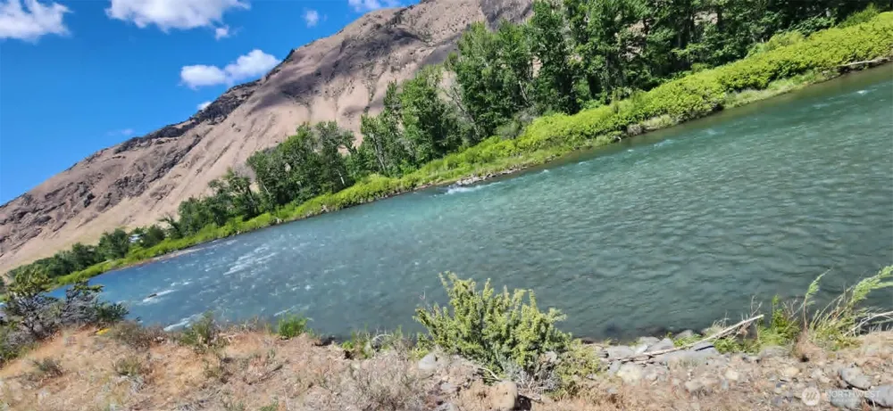 0 XXX Lake Naches Dr Naches, WA 98937