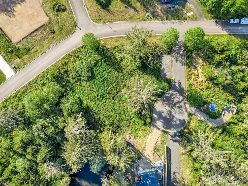 10 Sunrise Lane South Bend, WA 98586