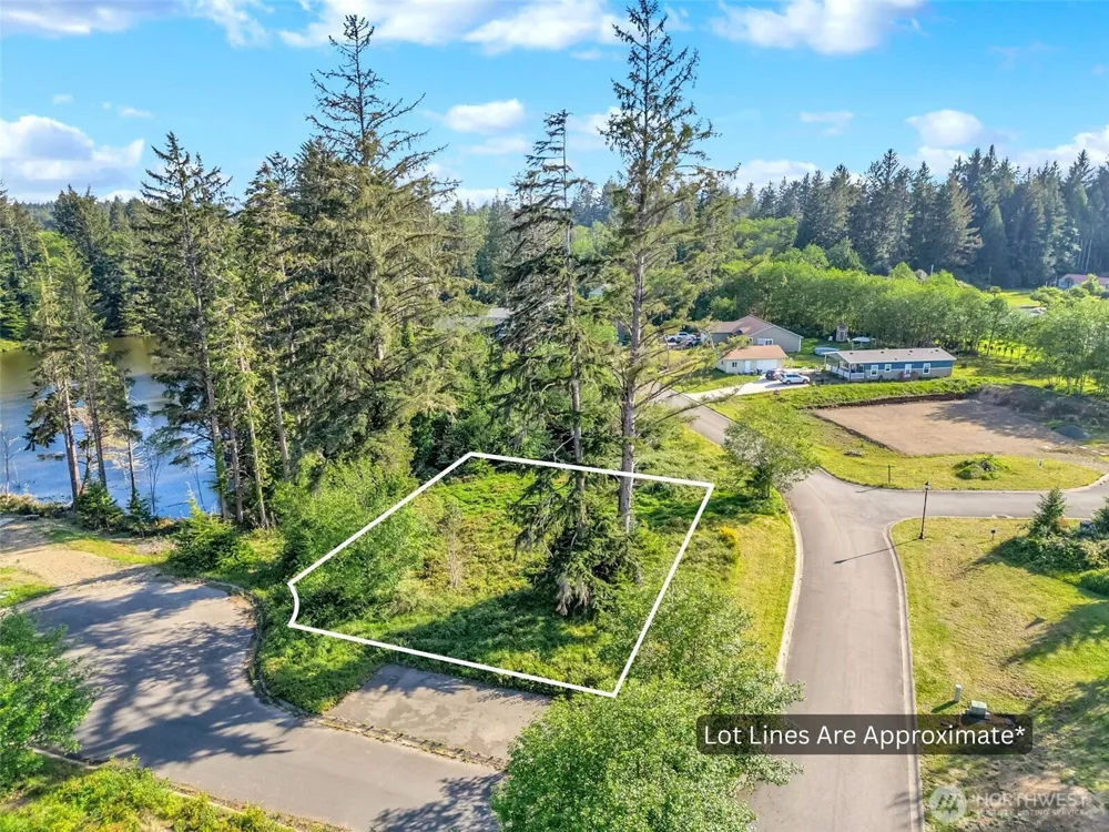 10 Sunrise Lane South Bend, WA 98586
