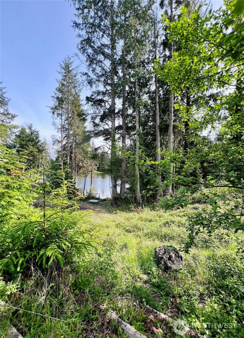 10 Sunrise Lane South Bend, WA 98586