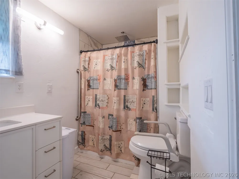 978 E Camp McAlester, OK 74501
