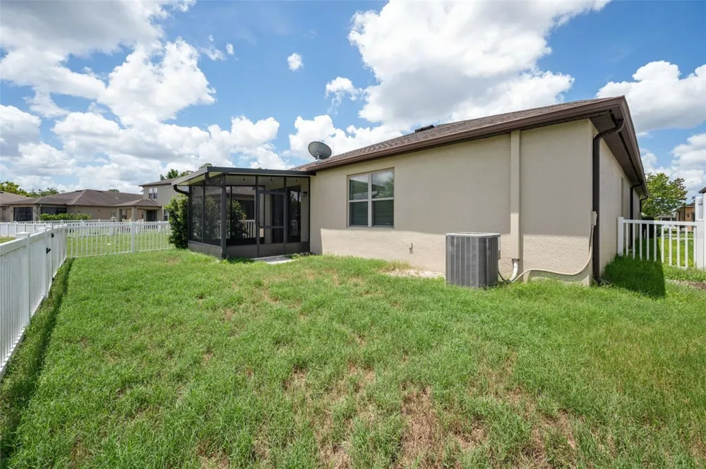 2118 TRILLIUM BOULEVARD Brooksville, FL 34604