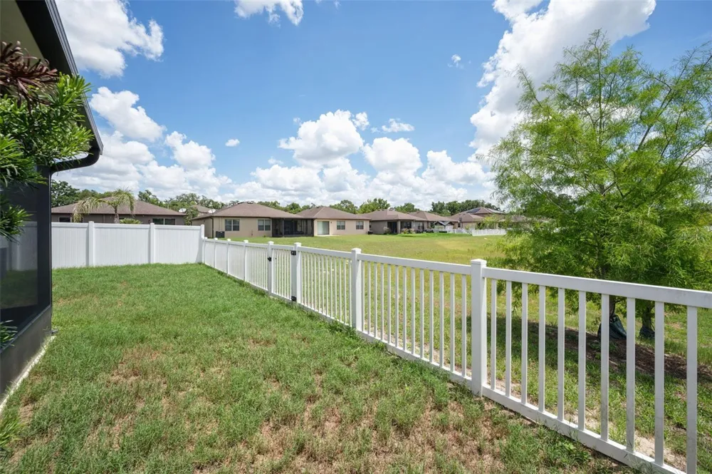2118 TRILLIUM BOULEVARD Brooksville, FL 34604