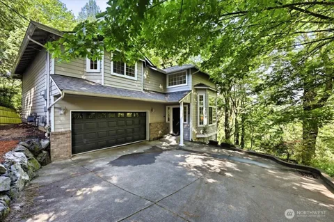 6534 NE 198th Street