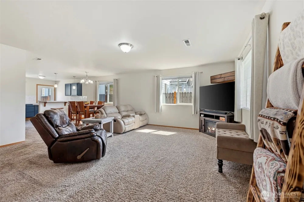 200 W Pleasant Avenue Cashmere, WA 98815