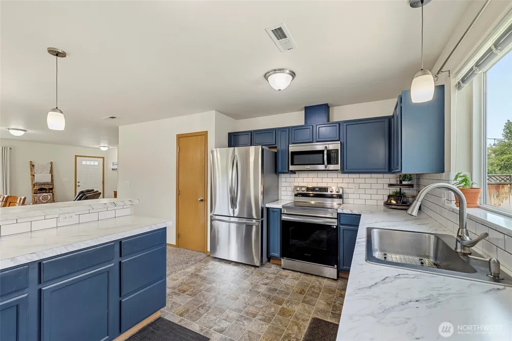 200 W Pleasant Avenue Cashmere, WA 98815