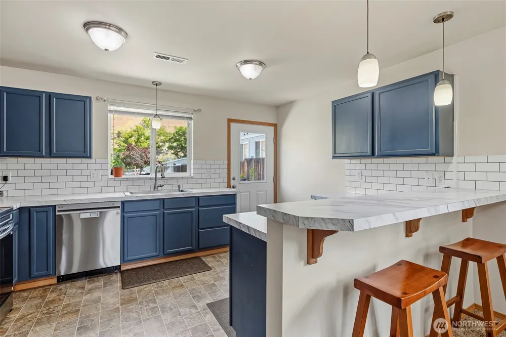 200 W Pleasant Avenue Cashmere, WA 98815
