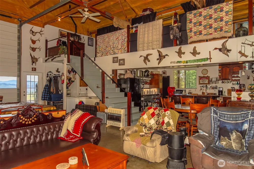 1631 Bonanza Hill Road #P Evans, WA 99126