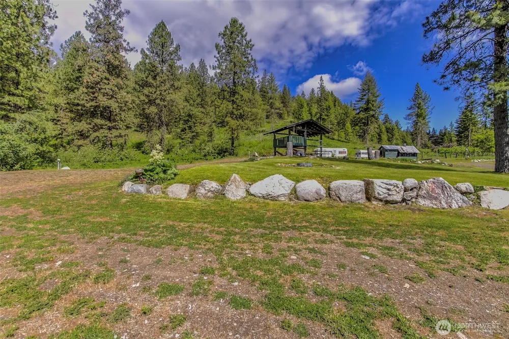 1631 Bonanza Hill Road #P Evans, WA 99126