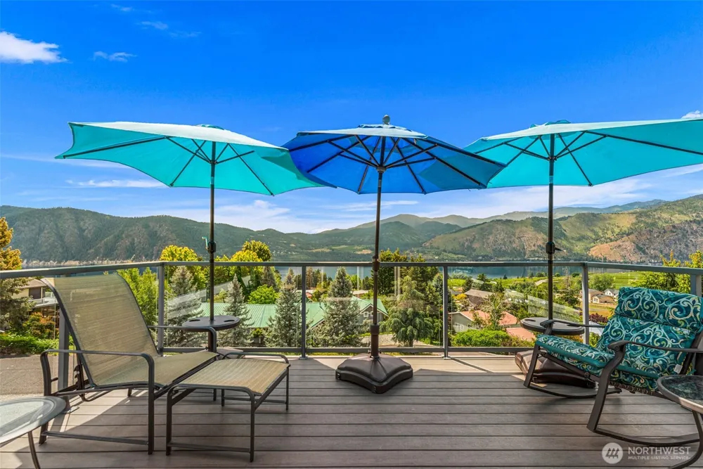 163 Gobblers Knob Manson, WA 98831