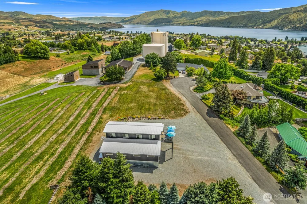 163 Gobblers Knob Manson, WA 98831