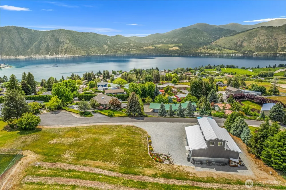 163 Gobblers Knob Manson, WA 98831