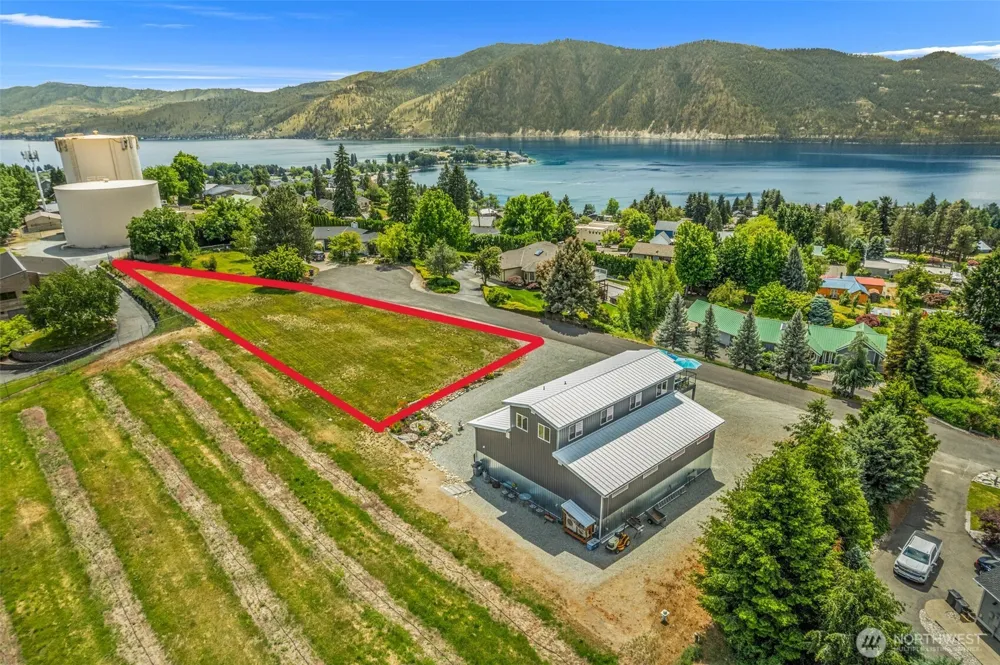 163 Gobblers Knob Manson, WA 98831