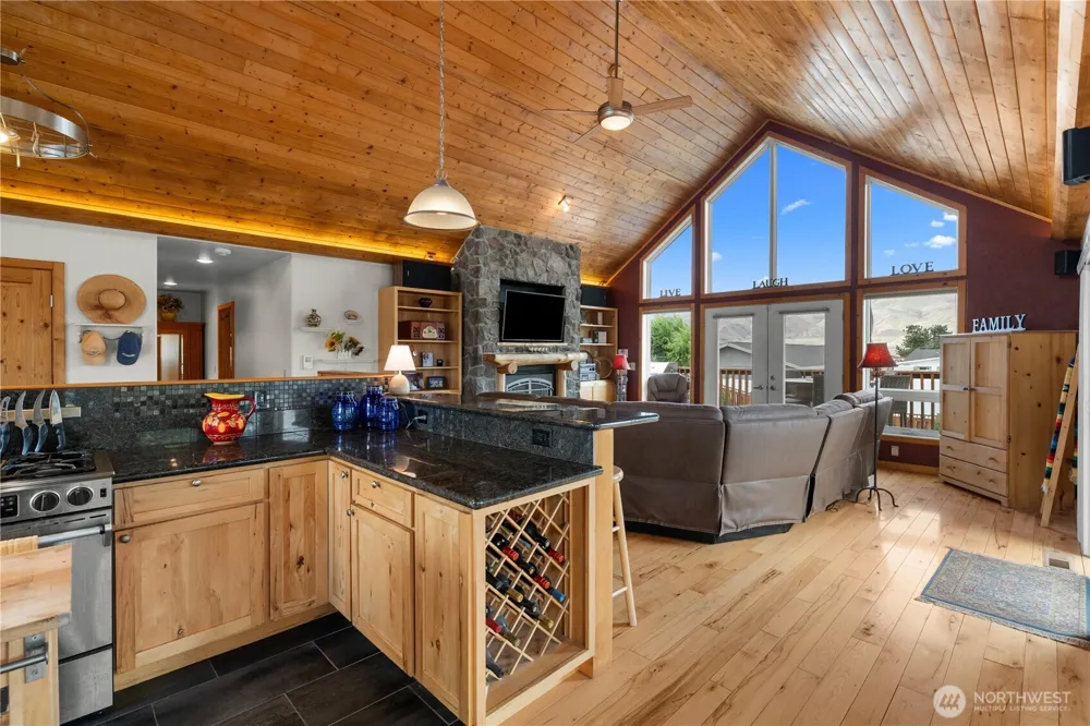 418 Summer Place SW Mattawa, WA 99349