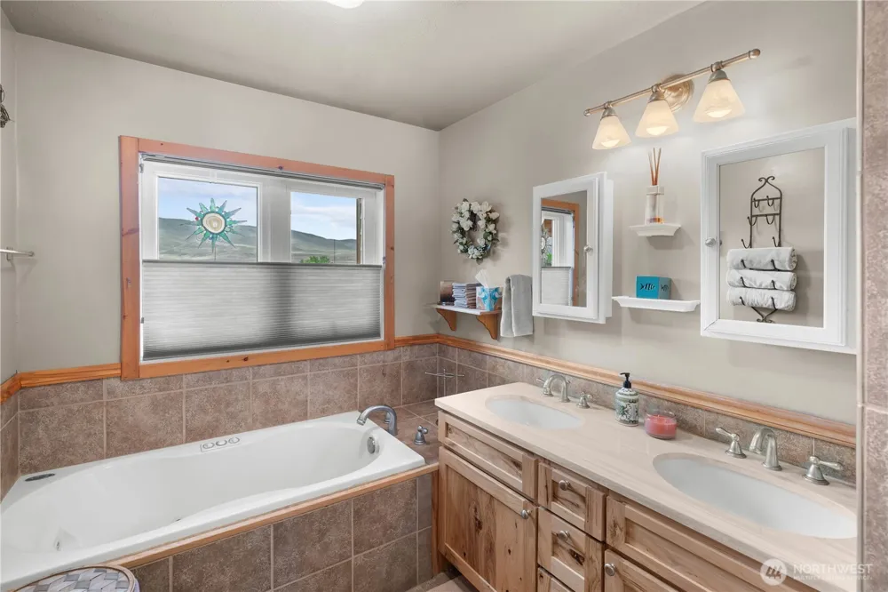 418 Summer Place SW Mattawa, WA 99349