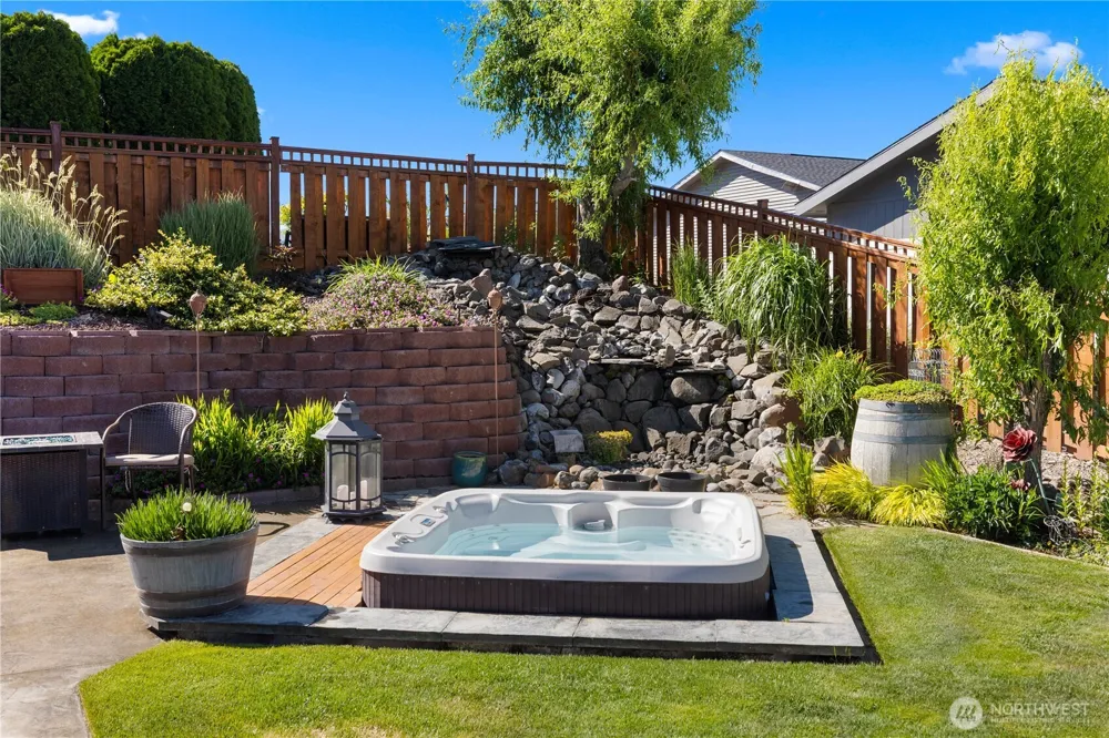 418 Summer Place SW Mattawa, WA 99349