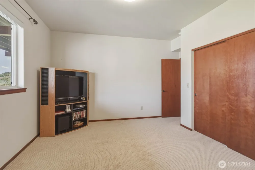 275 E Emerson Drive Orondo, WA 98843