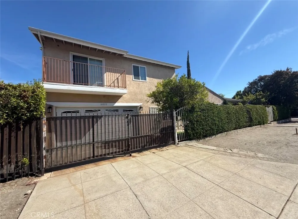 10322 Rincon Avenue Pacoima, CA 91331