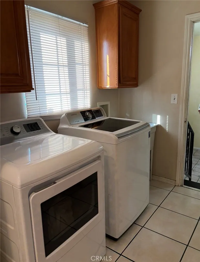 10322 Rincon Avenue Pacoima, CA 91331