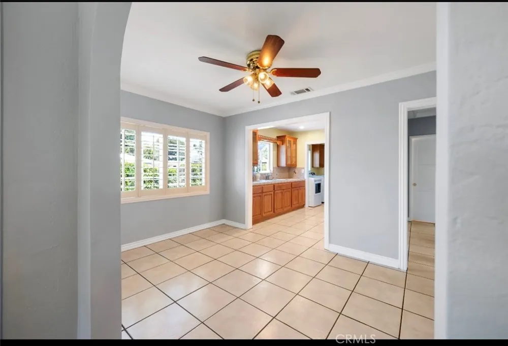 10322 Rincon Avenue Pacoima, CA 91331