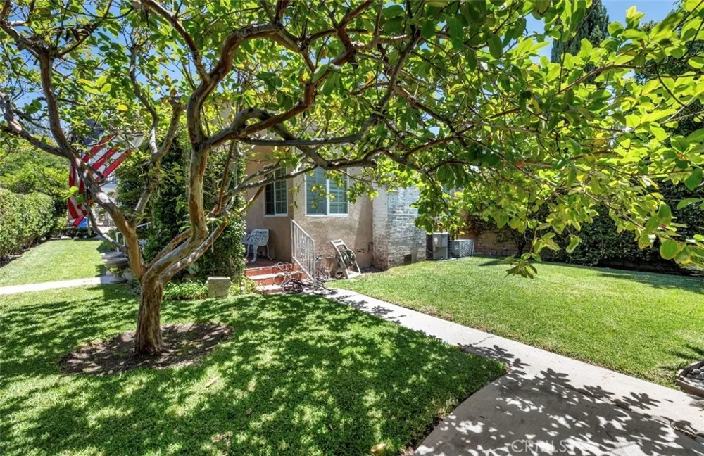 10322 Rincon Avenue Pacoima, CA 91331