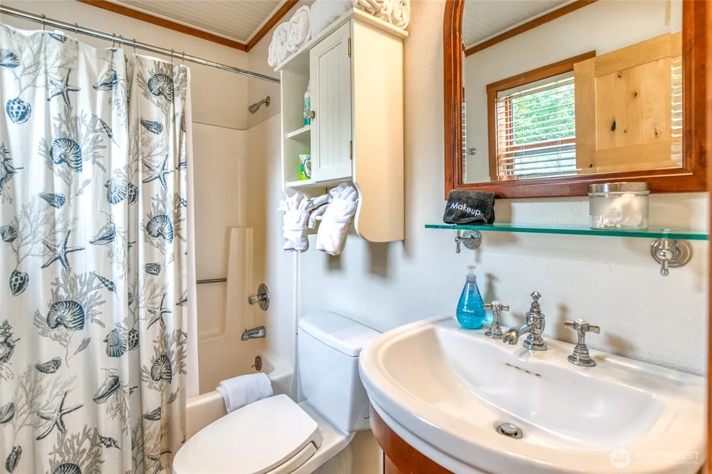 942 Deer Harbor Road Orcas Island, WA 98245