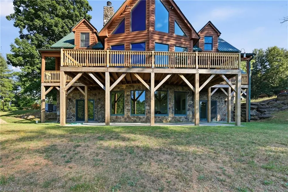 258 Gabriel Way Moravian Falls, NC 28654
