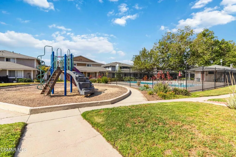 569 Spring Road #50 Moorpark, CA 93021
