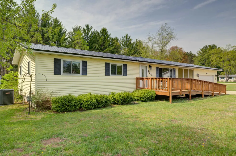 5274 SW Lockwood Street Boardman Township, MI 49680