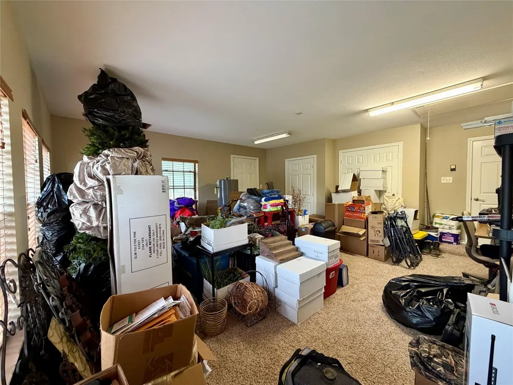 1503 Avenue H Danbury, TX 77534
