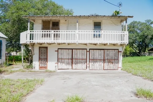 701 Gudron Avenue Hebbronville, TX 78361