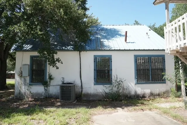 701 Gudron Avenue Hebbronville, TX 78361