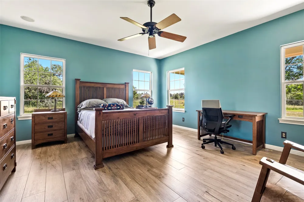 928 Upper Elgin River Road Elgin, TX 78621