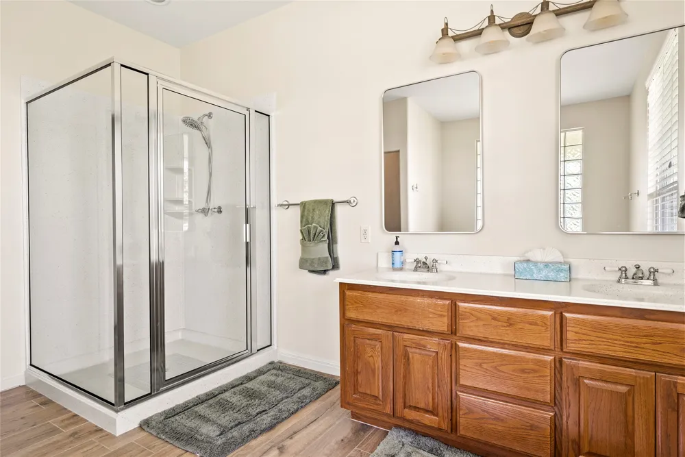 928 Upper Elgin River Road Elgin, TX 78621