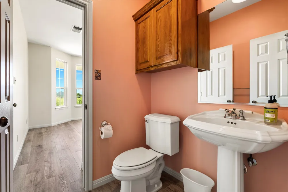 928 Upper Elgin River Road Elgin, TX 78621