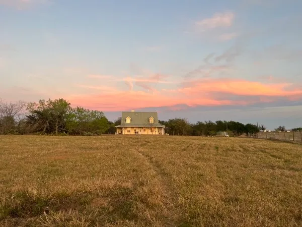928 Upper Elgin River Road Elgin, TX 78621